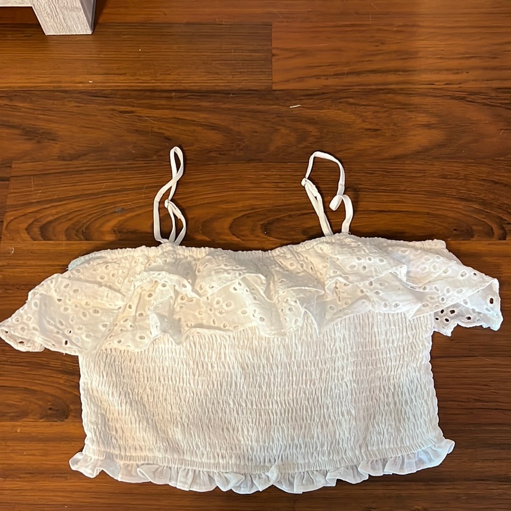 White crop top from Fashion Nova